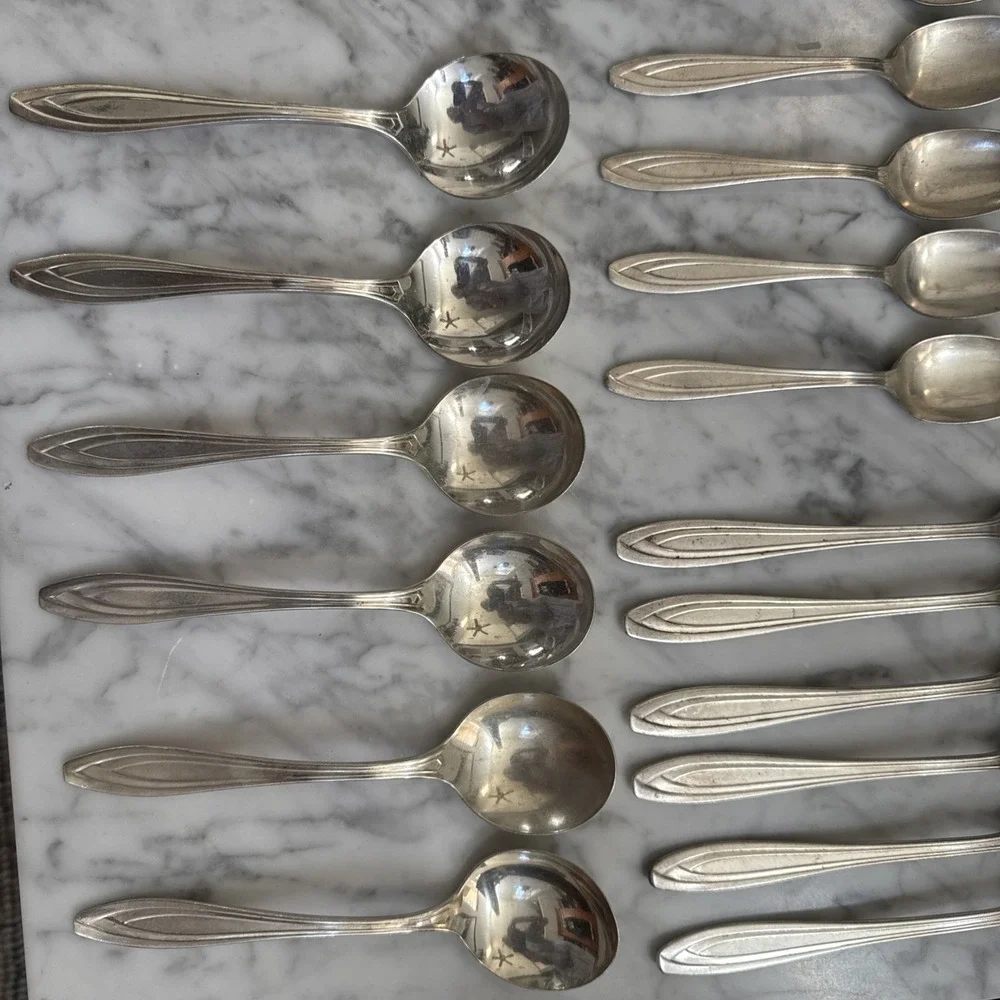 International Silver SILHOUETTE Stainless Steel Flatware-42 Piece-6 Pc Pl